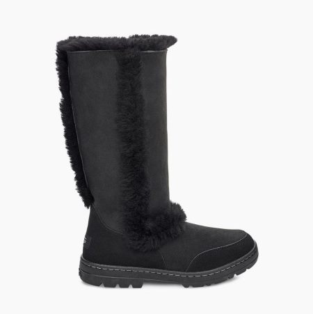 UGG Sundance II Revival Black Sneakers for Women (OVRG39485)